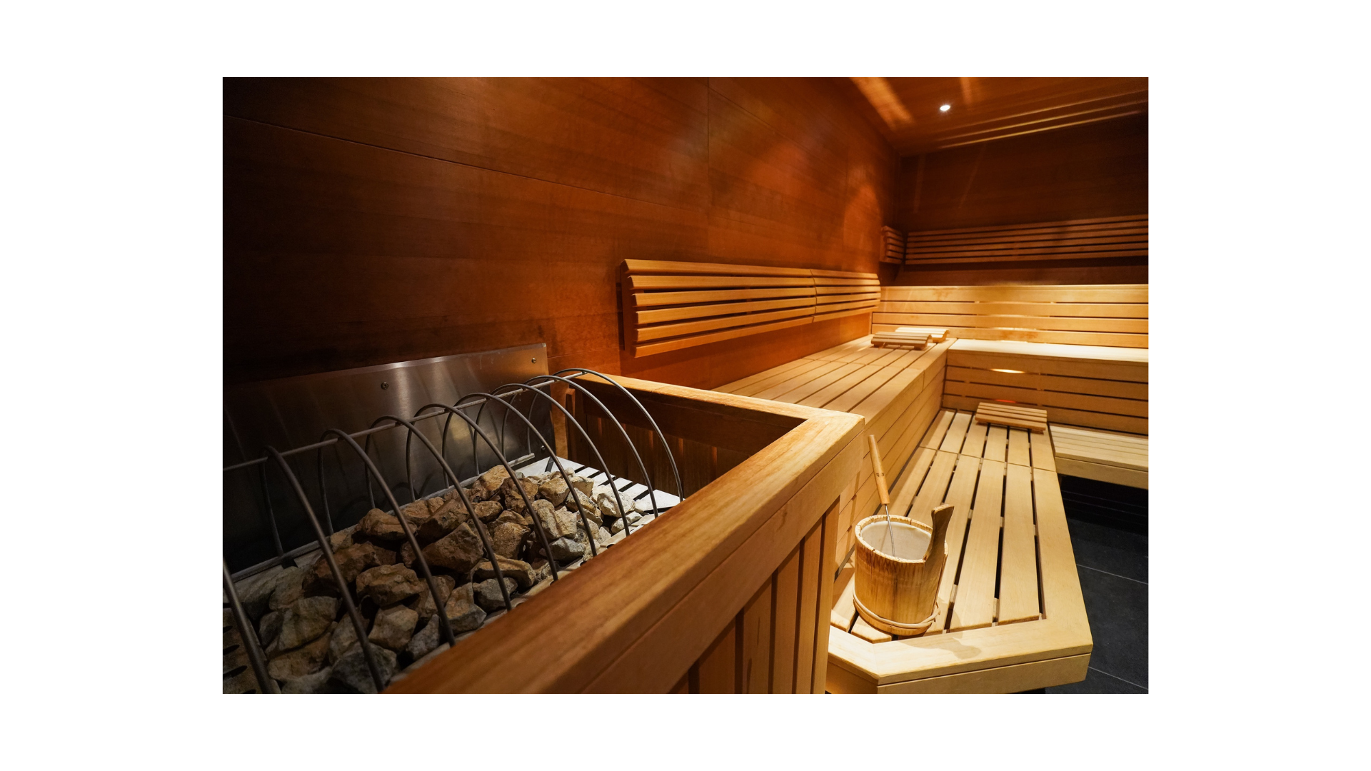 サウナストーブ